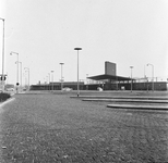 150168 Gezicht op het busstation bij het N.S.-station te Beverwijk.